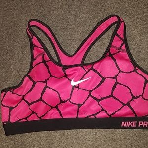 Nike Sports bra. Size Lg. NWOT